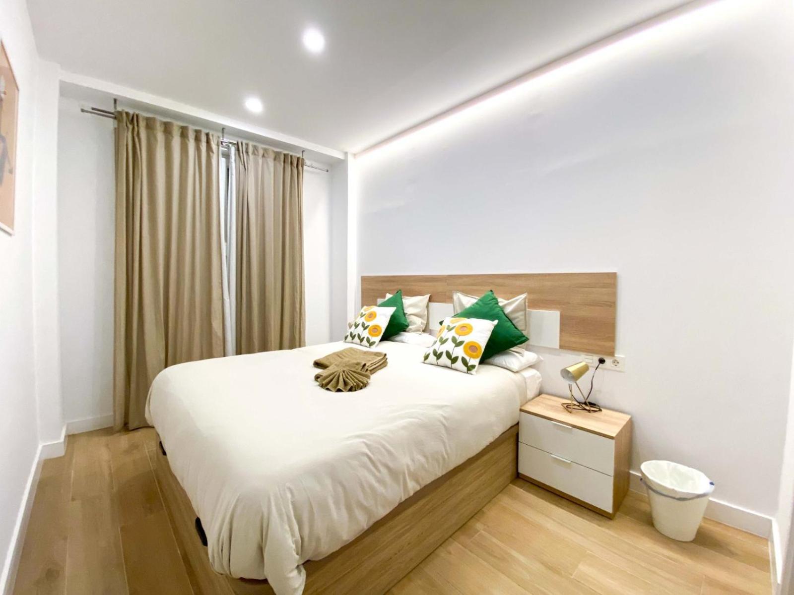 Appartamento Refugio 2Br Y 2Ba Azca/Bernabeu Madrid Esterno foto